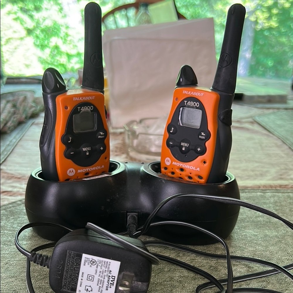Motorola talkabout T 4900 Walkie Talkies